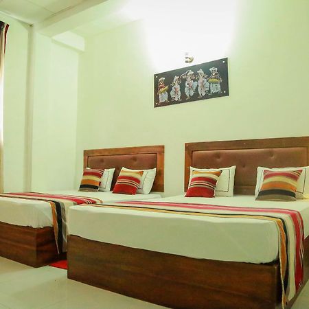 Hotel Moonstone Анурадхапура Екстериор снимка