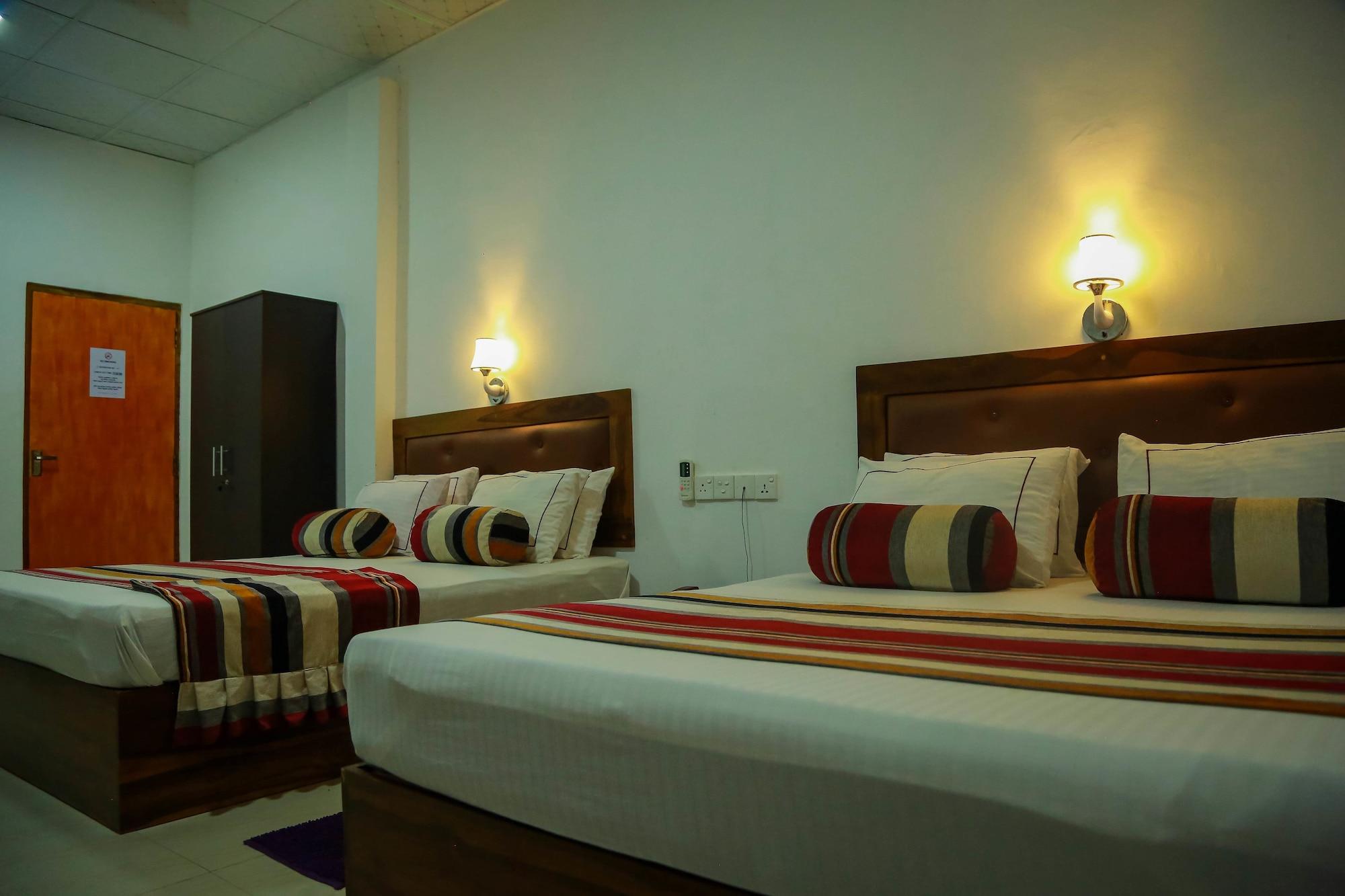Hotel Moonstone Анурадхапура Екстериор снимка